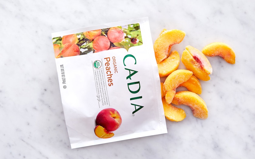 Organic Frozen Peach Slices, 10 oz, Cadia