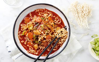 Momofuku Korean Spicy Chicken Soup with Soy & Scallion Noodles Kit
