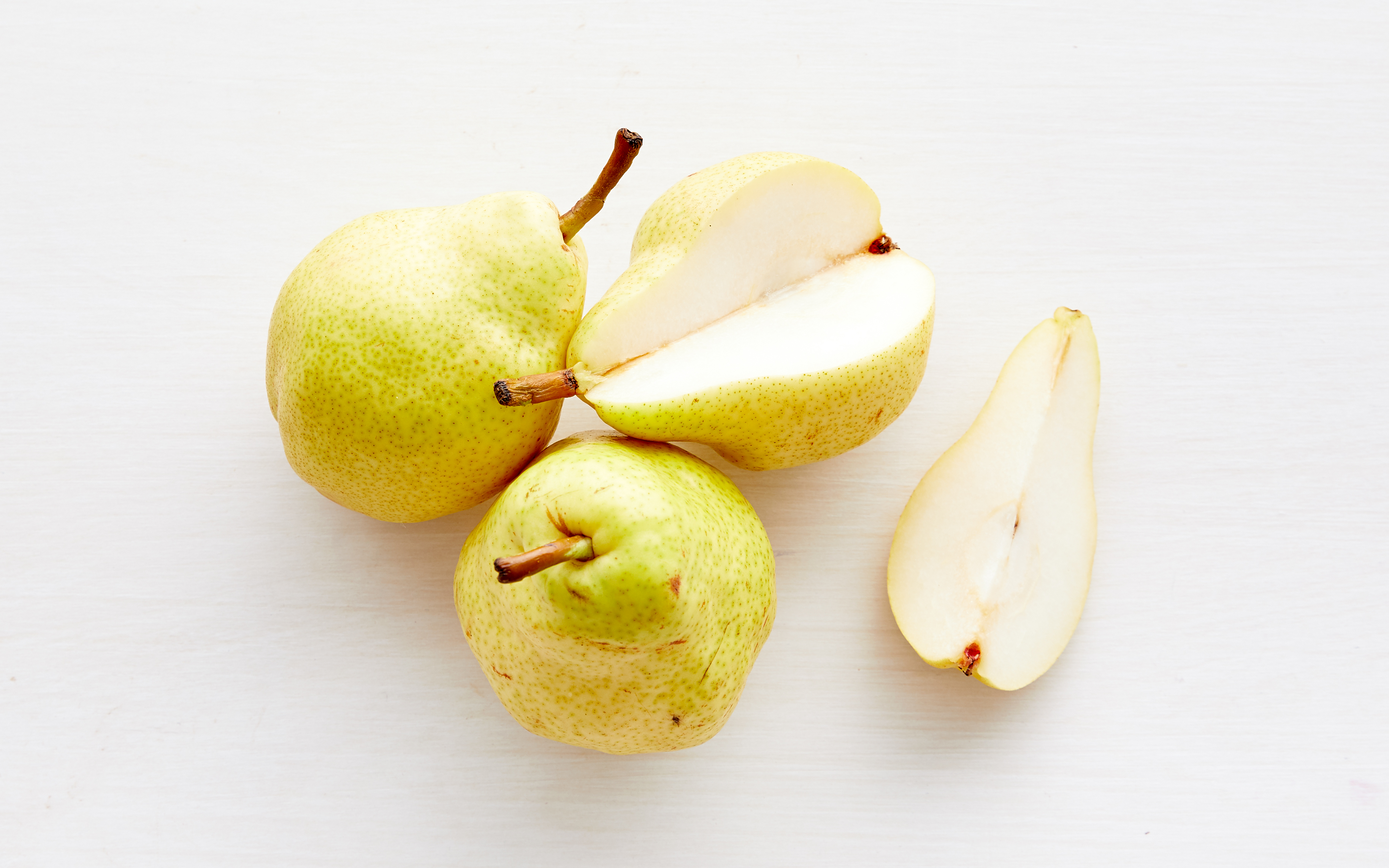 Organic Bartlett Pear Trio (Argentina) 3 count From Our Farmers