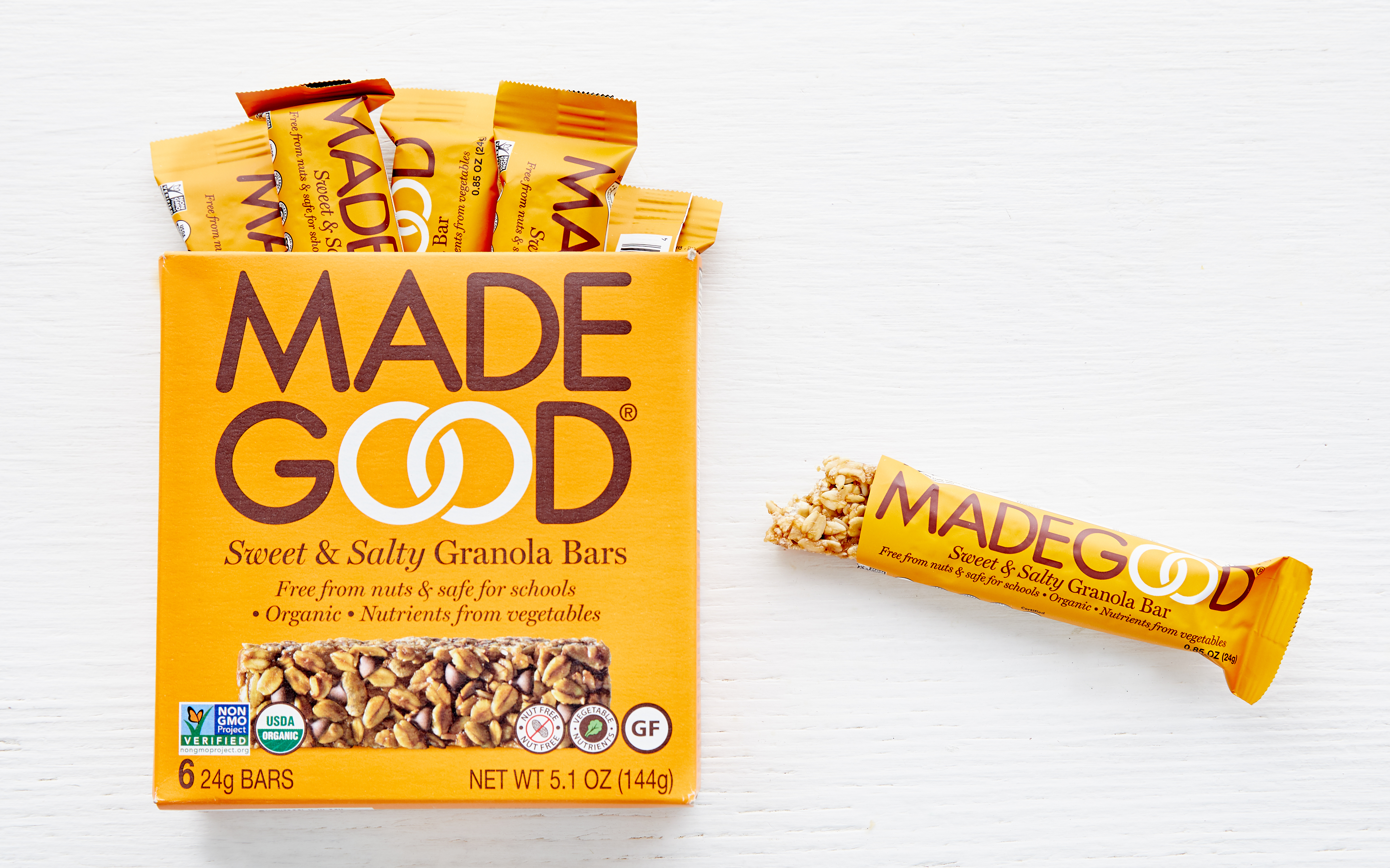 Organic Sweet & Salty Granola Bars | 6 Count | MadeGood Foods | Good Eggs