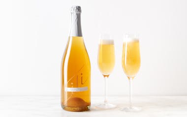 Lili Golden Non-Alcoholic Sparkling Beverage