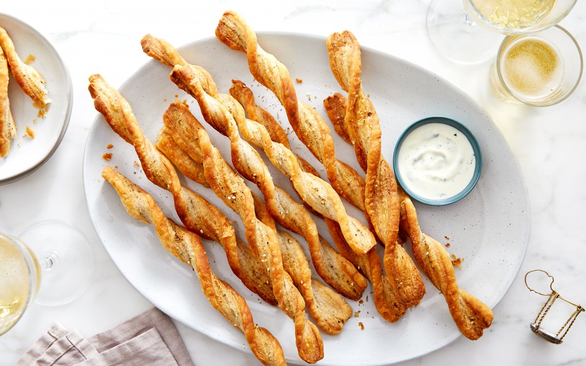 Puff Pastry Straws with Za’atar 6 servings Good Eggs Meal Kits
