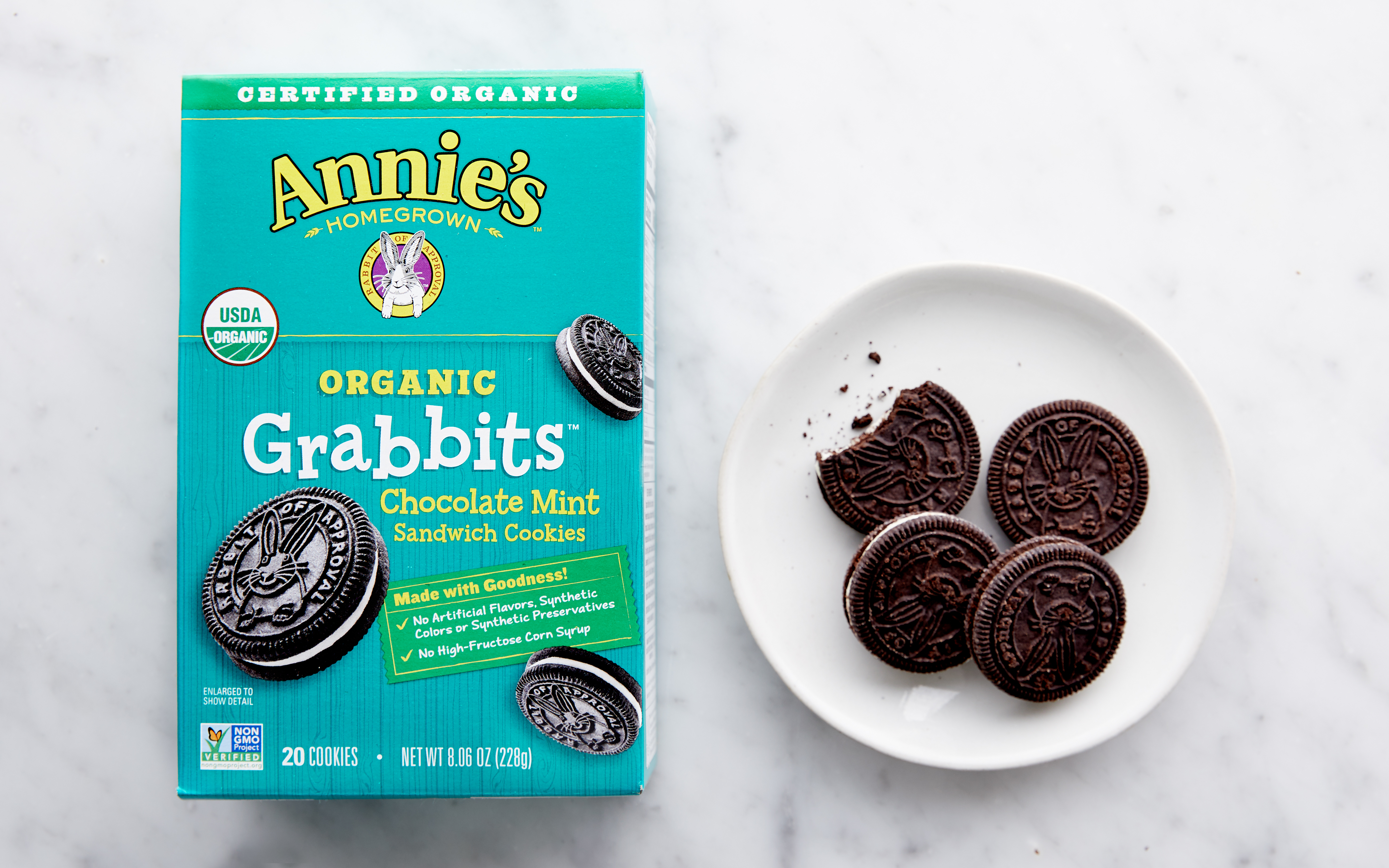 Organic Grabbits Chocolate Mint Sandwich Cookies 20 count Annie's