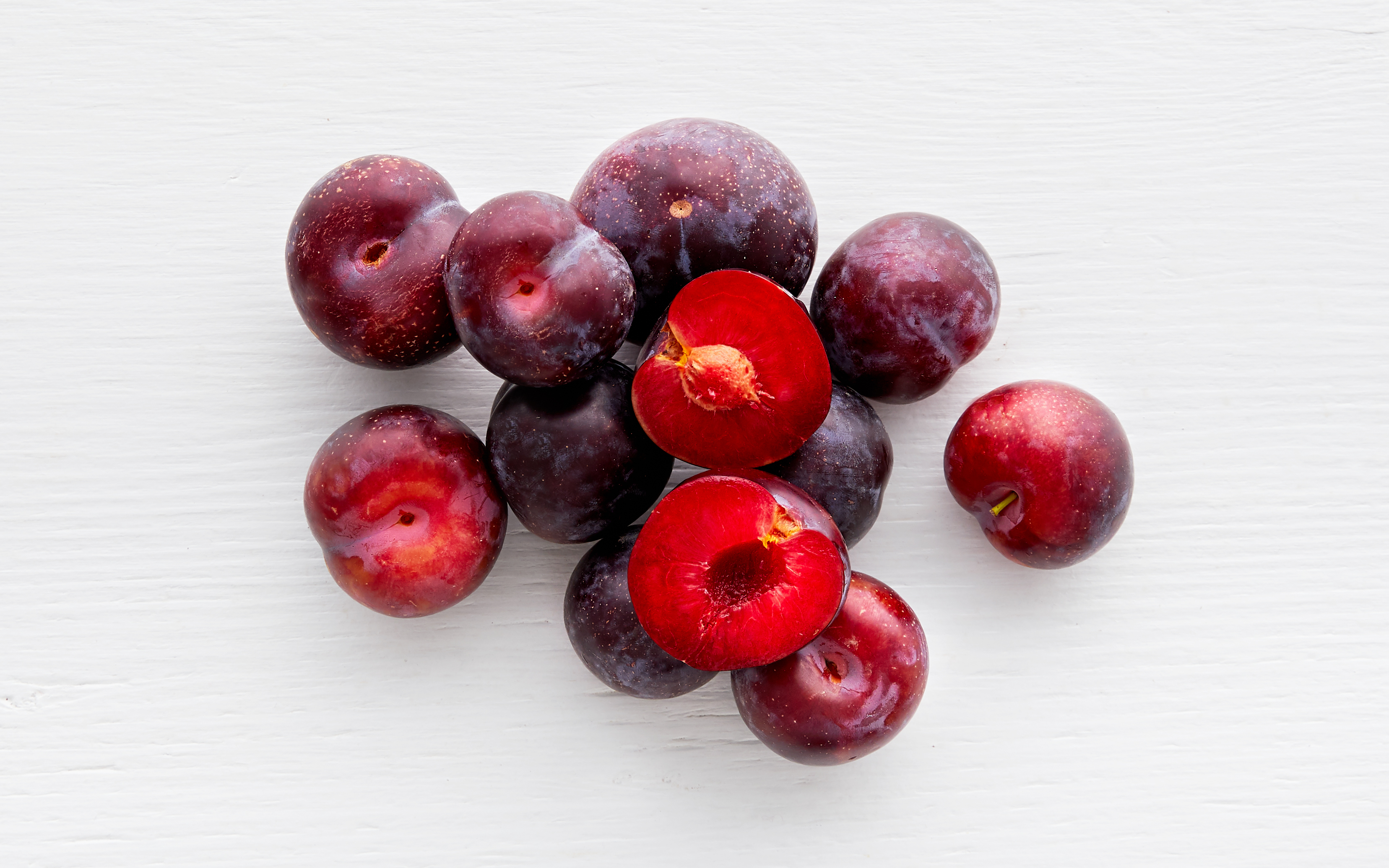 Black Cherry Plums Galpin Family Farms SF Bay Good Eggs