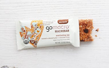 Coconut, Almond Butter & Chocolate Chip Macro Bar