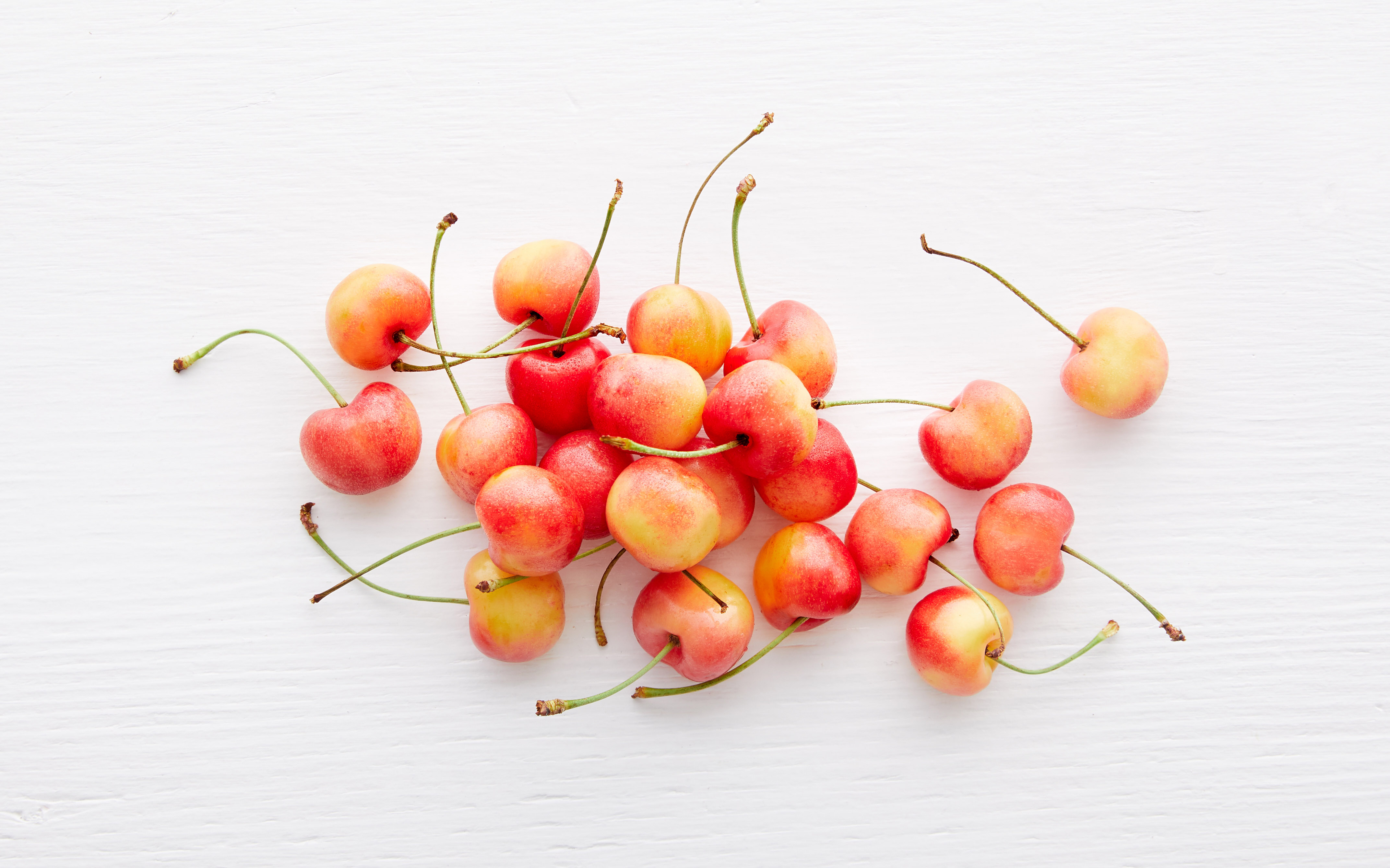 Organic Rainier Cherries | 0.5 lb | From Our Farmers | Good Eggs