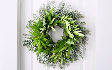 Wreath (Bay, Eucalyptus)