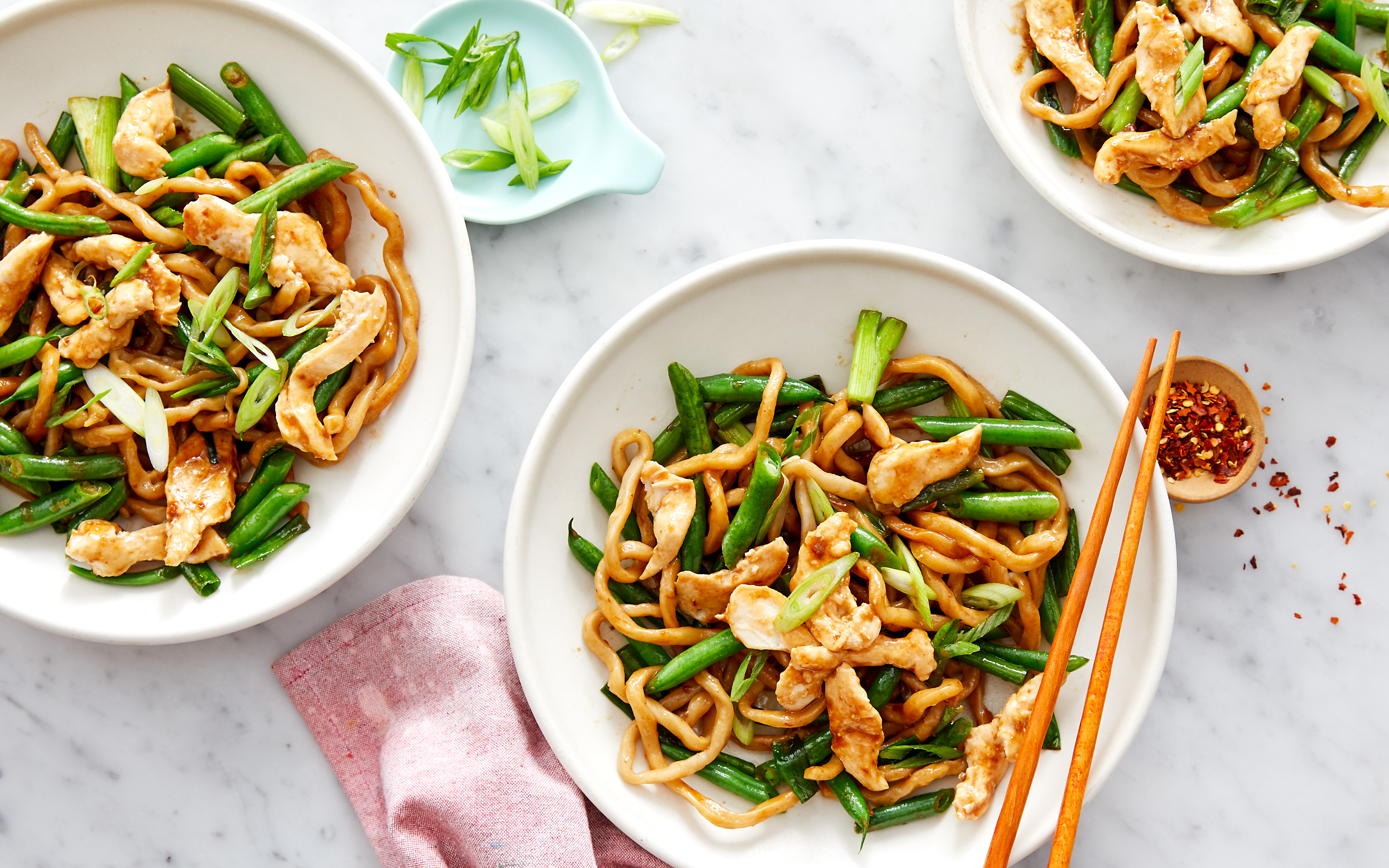 Udon Noodle StirFry with Chicken & Green Beans 3 servings Good