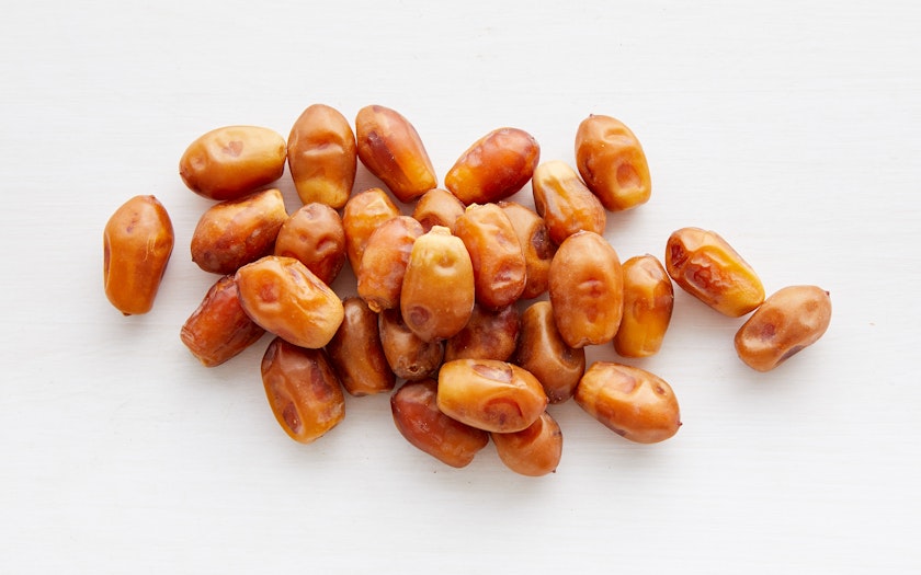 Zahidi Dates | 8 oz | Flying Disc Ranch | Good Eggs