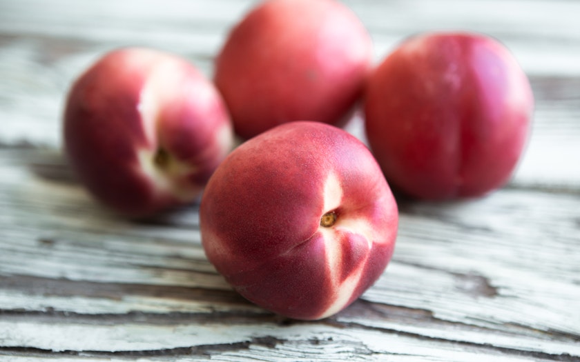 Organic Pink Pearl Apples, 1 lb