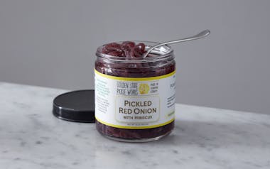 Pickle Red Onion with Hibiscus 