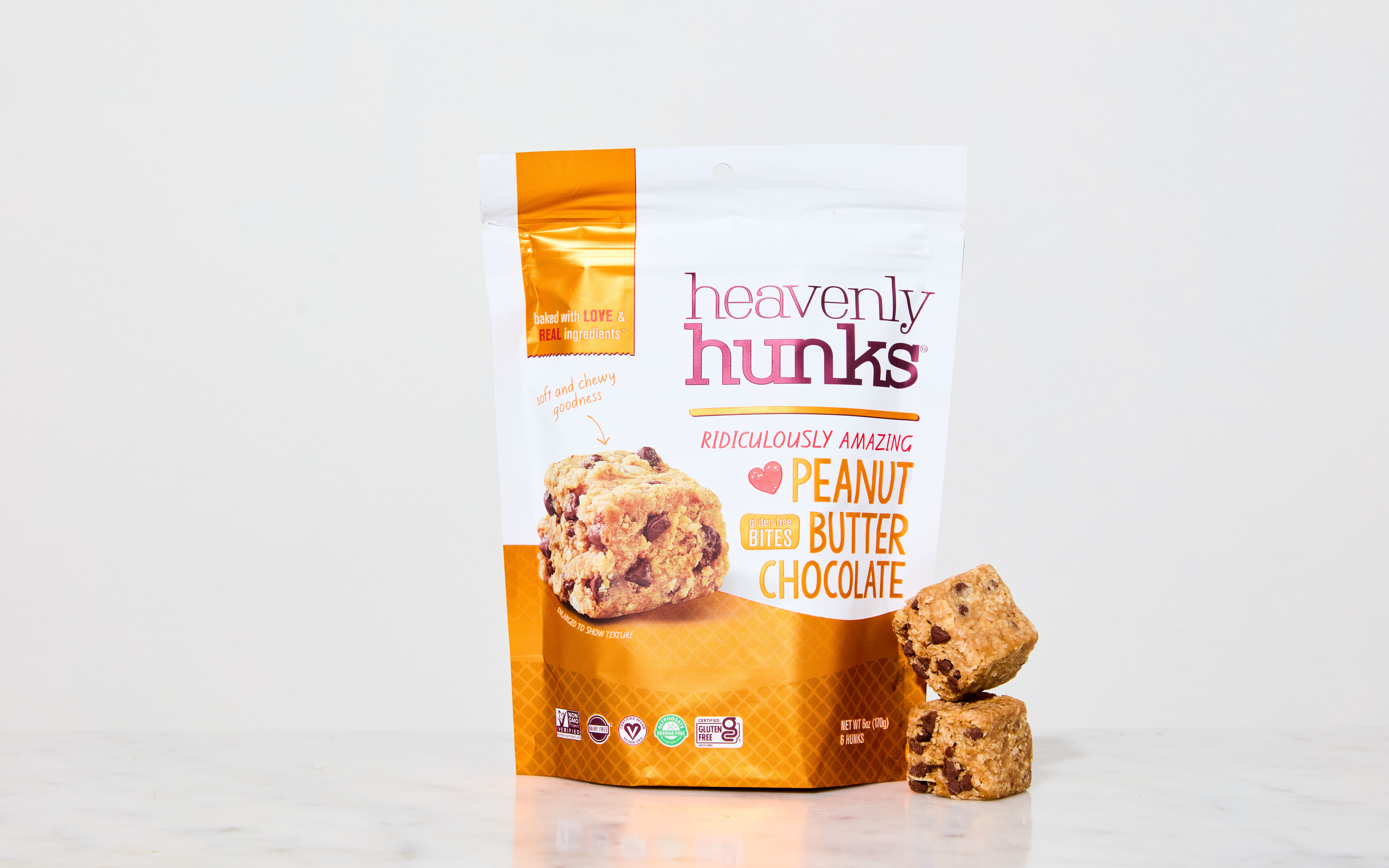 Peanut Butter Chocolate Chip Cookies 6 oz Heavenly Hunks Good Eggs