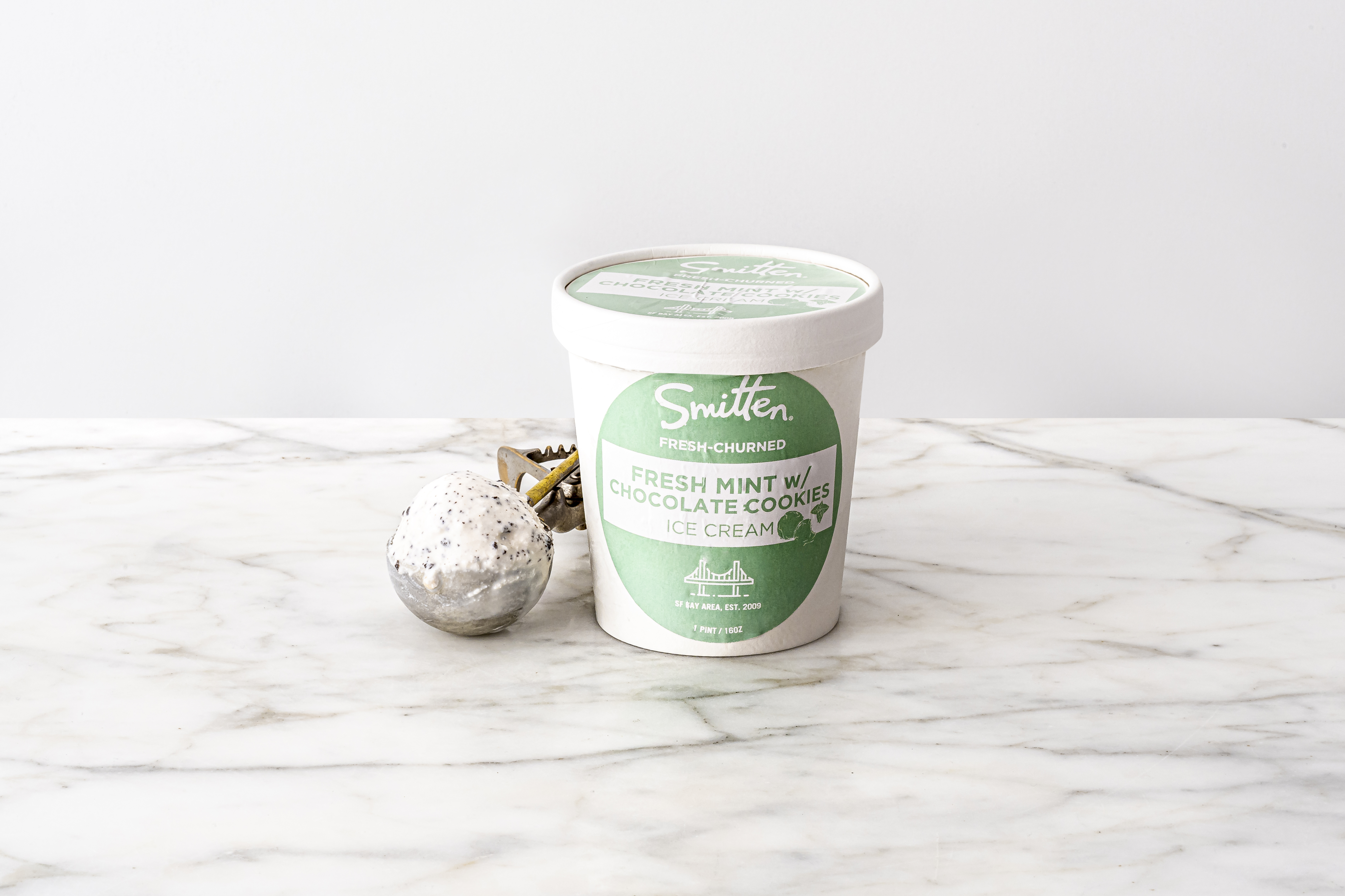 Fresh Mint with Chocolate Cookies Ice Cream 1 pint Smitten Ice