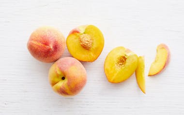 Organic Super Rich Yellow Peaches