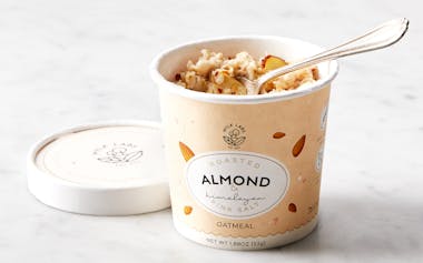 Roasted Almond Oatmeal Cup