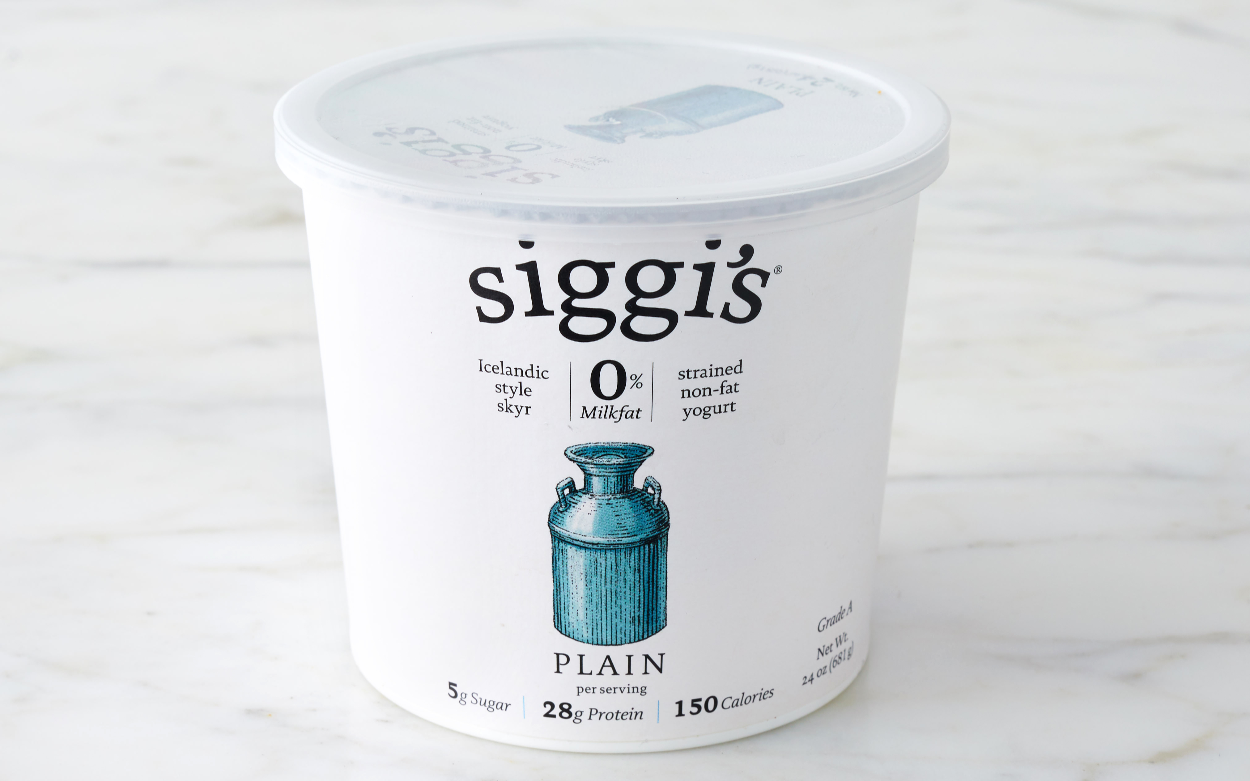 Nonfat Plain Icelandic Yogurt | 24 Oz | Siggi's | Good Eggs