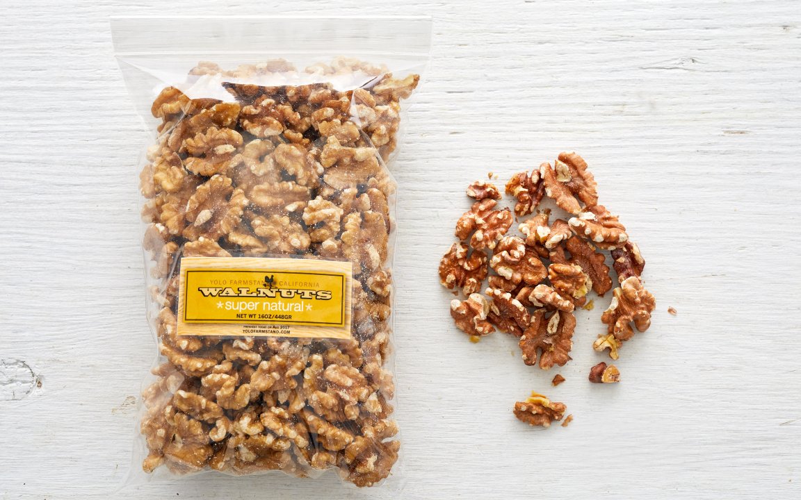 Raw Chandler Walnut Halves 16 oz Yolo Farmstand Good Eggs